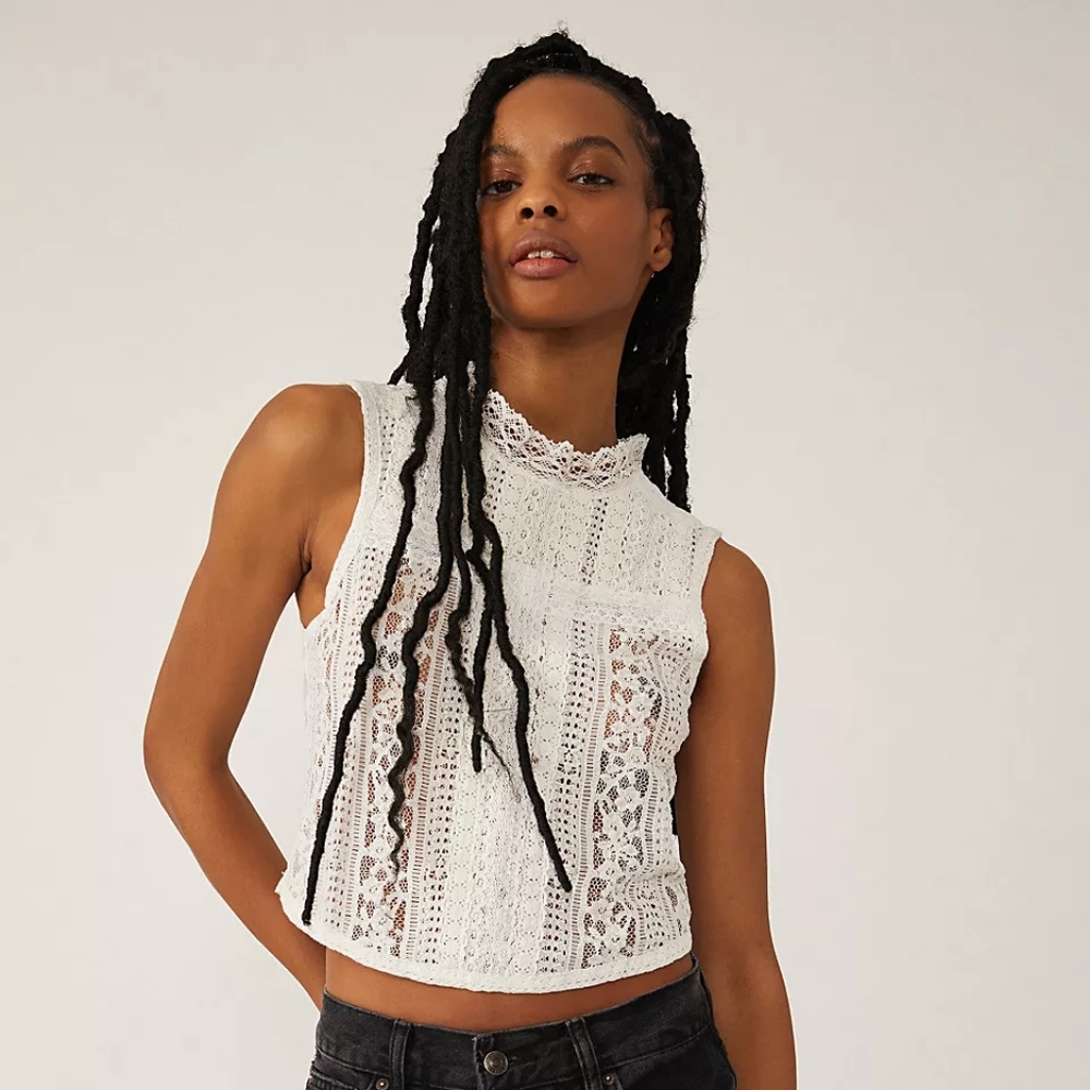 Free People Tea Party Top in Bright  White, size L